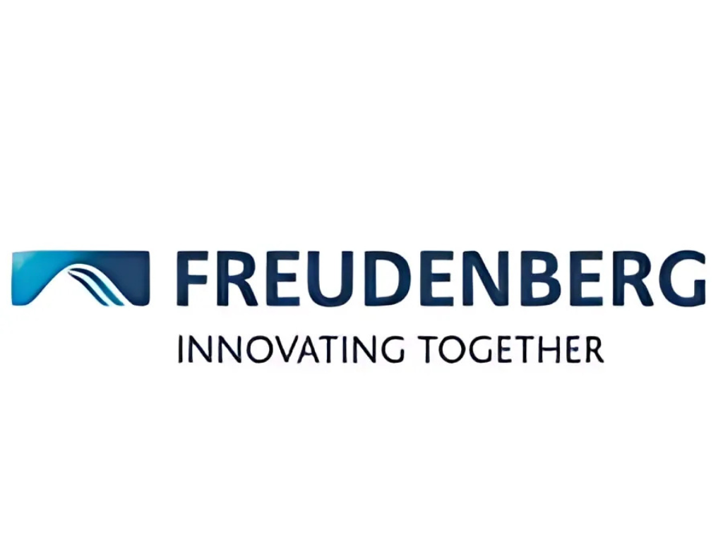 DASKFLEX xuất lô tủ locker chất lượng cho FREUDENBERG & VILENE INTERNATIONAL Việt Nam