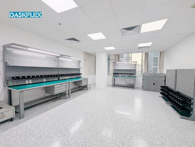 bàn tủ kệ chống tĩnh điện daskflex