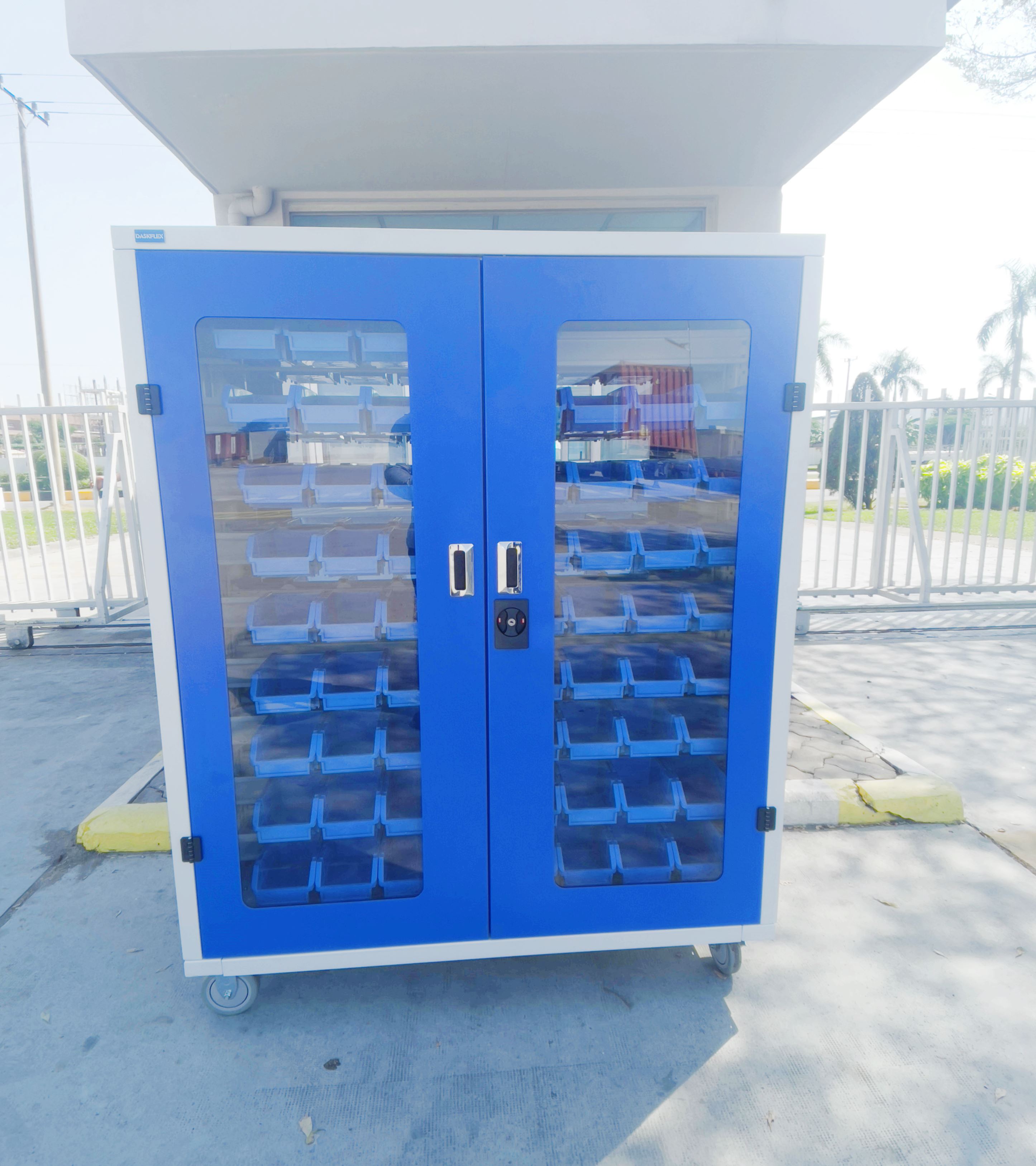 tủ để linh kiện A5 giao cho khách hàng