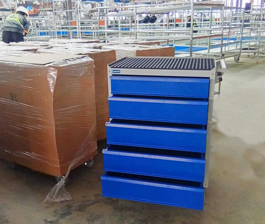 tủ đựng dụng cụ 5 ngăn giao cho khách hàng